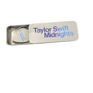 Taylor Swift Midnights Guitar Picks – Limited Edition! 🎸